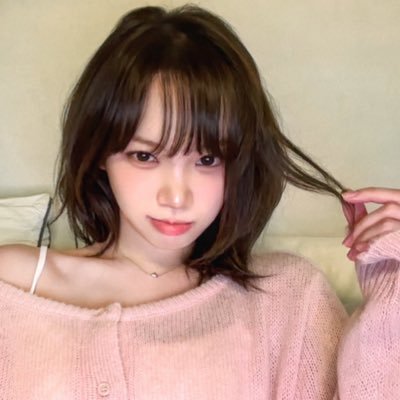 I_M_BURNING_HOT's profile picture. 살게 해 날