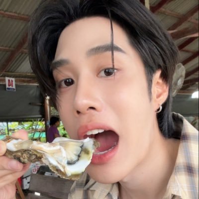 rosieurgod's profile picture. 