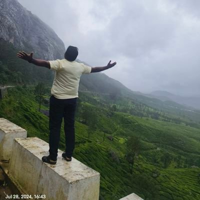 Sakthiv61476832's profile picture. Ksm