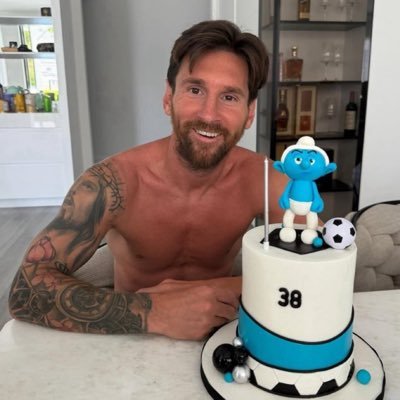 pouletdebz's profile picture. 