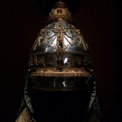 HetualaBolori's profile picture. 满洲不满万，满万不可敌 🟦⬜⬛