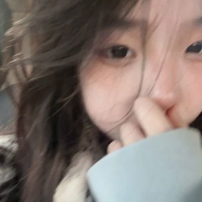 krxt1ng's profile picture. khana (n.)