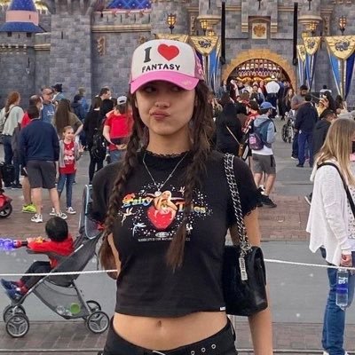 lenafvcrime's profile picture. olivia rodrigo stan account 🦋💜
