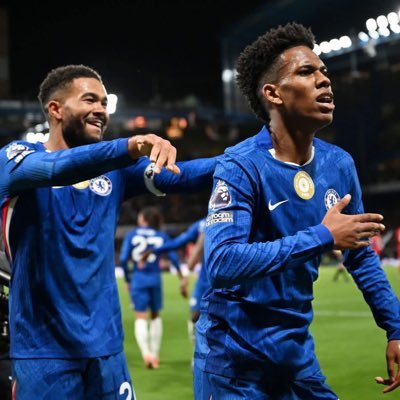 RAbdulbasi64204's profile picture. # Wizkidfc🦅🤍 #zinodict🔫