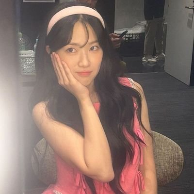 flameiarra's profile picture. 