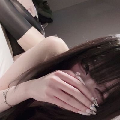 sena01111's profile picture. 