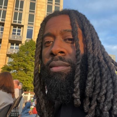 DapoElCapo's profile picture. The wizard is a fraud, what you afraid for? It’s all a lot of thunder, no rainfall. Nasir’s Dad. Educator. Solid. #FlyEaglesFly #AutismDad
