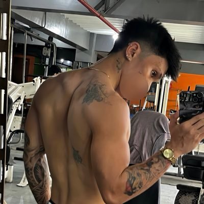 cukhoaigan's profile picture. 