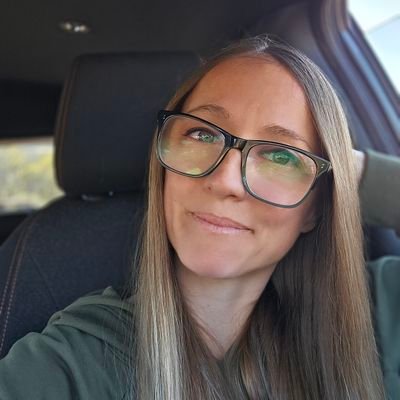 Jessica319C's profile picture. Mom ๐ฉโ๐งโ๐ฆ | TV Shows | Movies | Photography | Memes | Random Thoughts | Mom Jokes | GIF Enthusiast