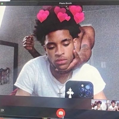 yournumba1h8tr's profile picture. just a gay boy reposting gay shit(if you have a problem with me reposting your stuff I’ll delete it)