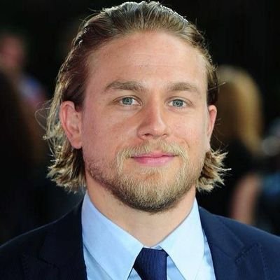 charliehunnam_r's profile picture. 