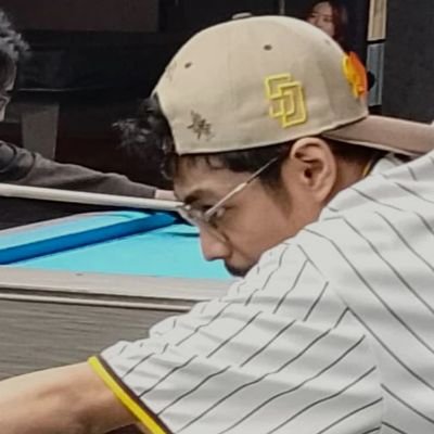 pazifica_'s profile picture. life is absurd