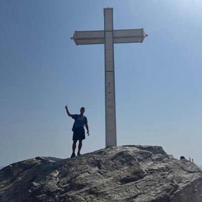 DACN2409's profile picture. One People, One Love.