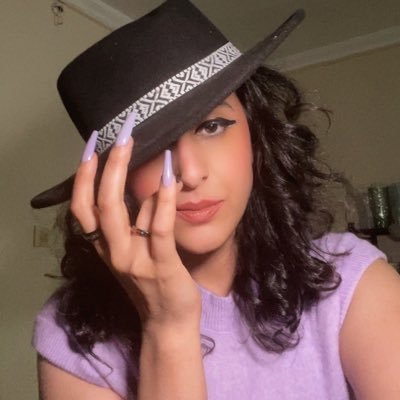 CocoJPickles's profile picture. Hybrid ManiaK 🐶🥊 KRUELLA 🖤Dexter’s Mom🐉 الله يرحمك ابوي❤️FOOD MOGUL 🍱 Follow my food account on Instagram @kuwaithomemade 🍉