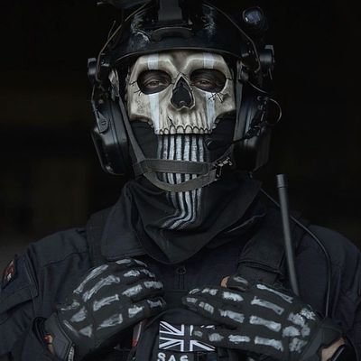 Azim_Valor's profile picture. 