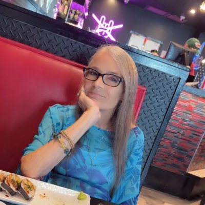 diver_debb's profile picture. 