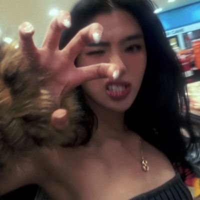 favvscarol's profile picture. ˙ . ꒷ 🪼 . 𖦹˙—