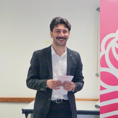 o_kulekci's profile picture. « Réfléchir, c’est déranger ses pensées. » 🌹