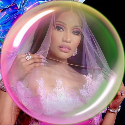 Militinhx's profile picture. barb, arianator and some others