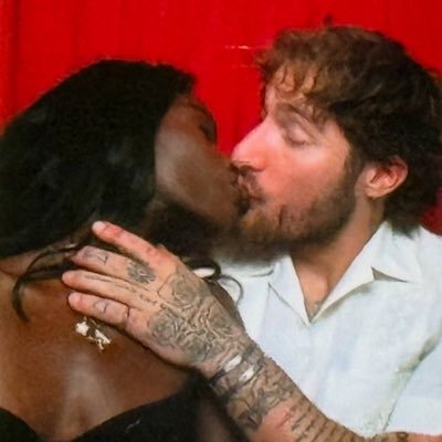 xbwwmfiles's profile picture. Nsfw | bwwm collection | NO copyright infrigement. DM to delete or credit.