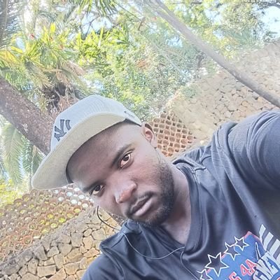 AndrewMale1688's profile picture. 
