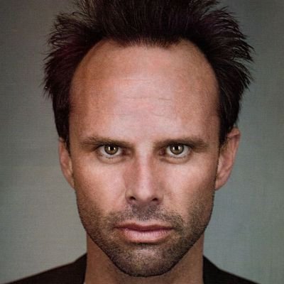 digitaldummi's profile picture. Sorry for changing my pfp so much ୧( •̀_•́୧)