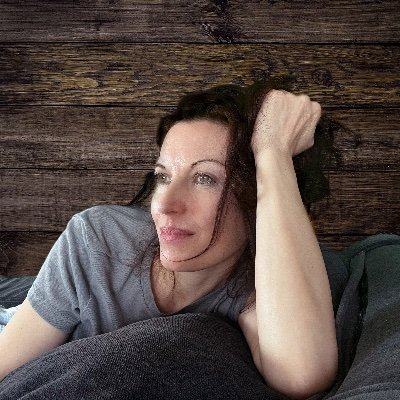 LanaCrowMusic's profile picture. Songwriter and singer