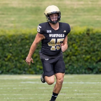 BlakeShirley_54's profile picture. 2025 FCS Mid-Season All-American long snapper | @wofford_fb long snapper