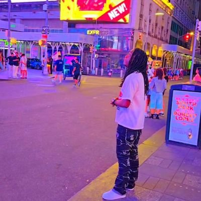 Roby_StarTV's profile picture. #Graphiste 🎨

#Realisateur a STAR TV🎼🎤

@Vidéomaker🎥

@songwriter🎼💿

PDG Vibe Express Haïti & G-5 Prodz🎥📽

📲; +50937047599