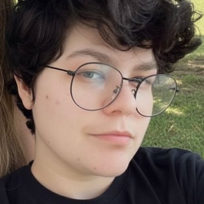 ttblackestday's profile picture. programo, sento e choro