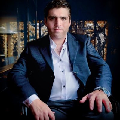 DaEcheverriaMX's profile picture. Administración Pública y Economía. Mexicano, republicano y defensor de la libertad. Creo en el #GovTech para mejorar la vida pública.