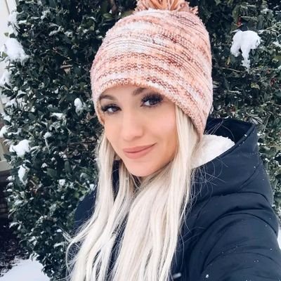 lilbitsouthxo's profile picture. Saint, sinner, Believer, & MOMMY 
above it all!!