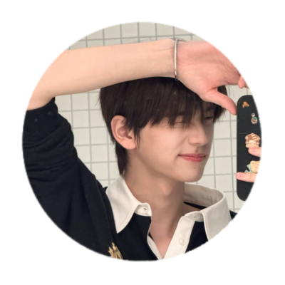 Shicnyu's profile picture. Always tries to deliver his charming point, the subtle smile, whenever the winter season arrives from 2003 until today, all for 42s.