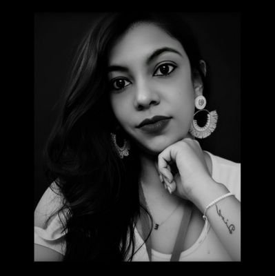 ElianaBerrocal's profile picture. Dependiente de Dios🙌🏻...
Humana por principios,
psicóloga por vocación,
familia & amigos por amor.
¡Solo por hoy!✨🤍