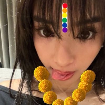 zuzbumps's profile picture. star gazing but i gaze at u