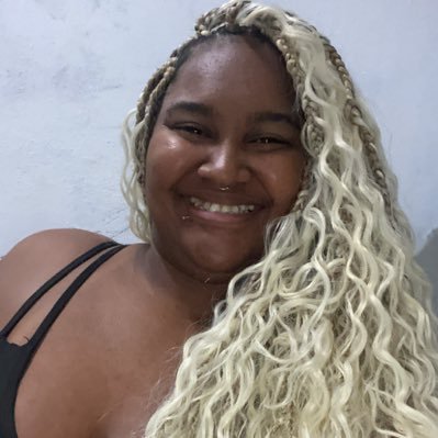 Luluzinhaa06's profile picture. Neusa Maria 👵🏽🤍// Maria Eduarda 👧🏾💜// Theo luiz 👶🏼🩵// Direito ⚖️