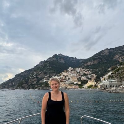 Dapper_Danielle's profile picture. When you think Taylor Swift, I hope you think of me.