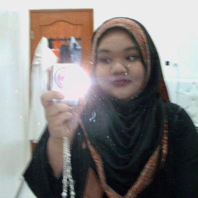 p0upit's profile picture. 