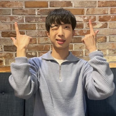 jungsinbbangja's profile picture. 하아.... 이씨빨개새끼말로해서안되겠네?