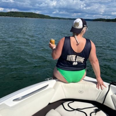 itsabbeybehappy's profile picture. God, Country, Notre Dame. ☘️ Lover of stilettos, cocktails, Christmas, & CLE Sports. Jhonk Stan. Big Al’s daughter. #DOOL superfan. PhD in Consumer Science.