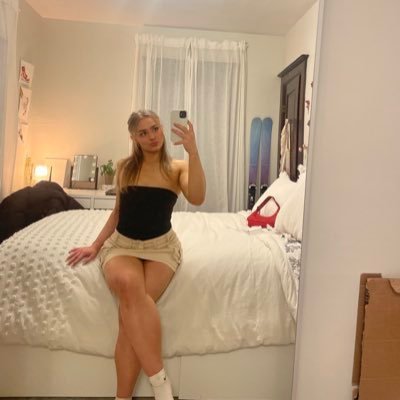 brattylalaa's profile picture. Would you love to be locked down in my world and get humiliated | financial Domanitrix| Pay link: https: https://t.co/UhDREyDdoQ