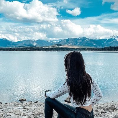 Johanna122557's profile picture. 