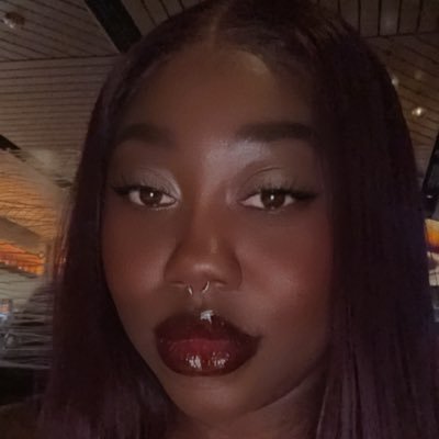 shanyaxox_'s profile picture. your favorite aquarius. 28. gay.