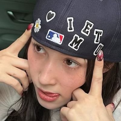 FAIRYK4I's profile picture. estudo a mente dos outros enquanto essa rede social corrói a minha