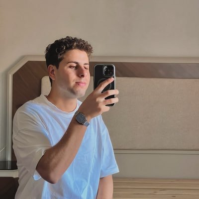 HAlhaadii's profile picture. رحلة البحث عن الطمأنينة