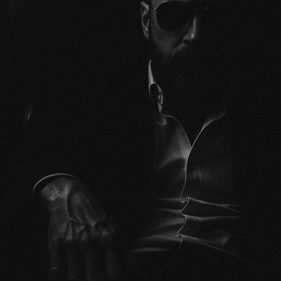 EtienneduVal_'s profile picture. 𝑯𝒐𝒓𝒓𝒐𝒓 · 𝑭𝒂𝒏𝒕𝒂𝒔𝒚 · 𝑺𝒄𝒊-𝑭𝒊 · 𝑹𝒐𝒄𝒌 · 𝑨𝒓𝒕 · 𝑬𝒓𝒐𝒕𝒊𝒄𝒂 — 𝑪𝒖𝒓𝒂𝒕𝒆𝒅 𝒇𝒓𝒐𝒎 𝒕𝒉𝒆 𝒔𝒉𝒂𝒅𝒐𝒘𝒔.