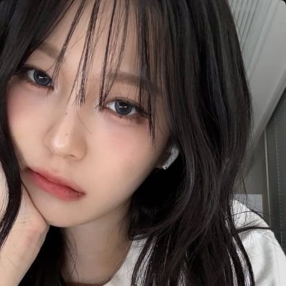 mmvarenx's profile picture. 