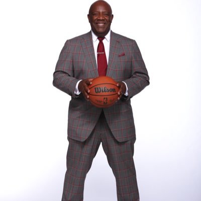 TheJaxShow's profile picture. 🏀 @MiamiHEAT Radio Play By Play/TV Host 🏀 @SiriusXMNBARadio Host 🏀 @BGSU ‘94 // @PCSDViking ‘90