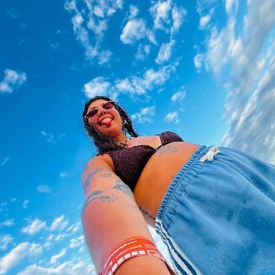 fernandezye's profile picture. ♌️ 🌵🌸