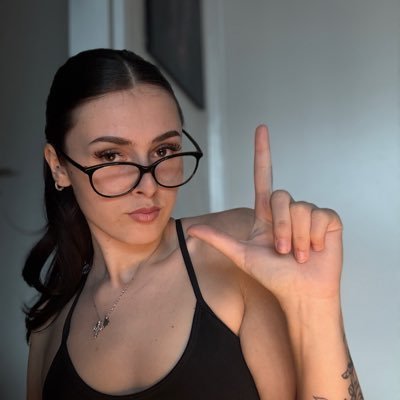 wacyg16742427's profile picture. 